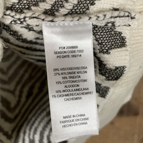 Splendid zebra print full zip hoodie sweater jacket Size Small - Picture 5 of 10